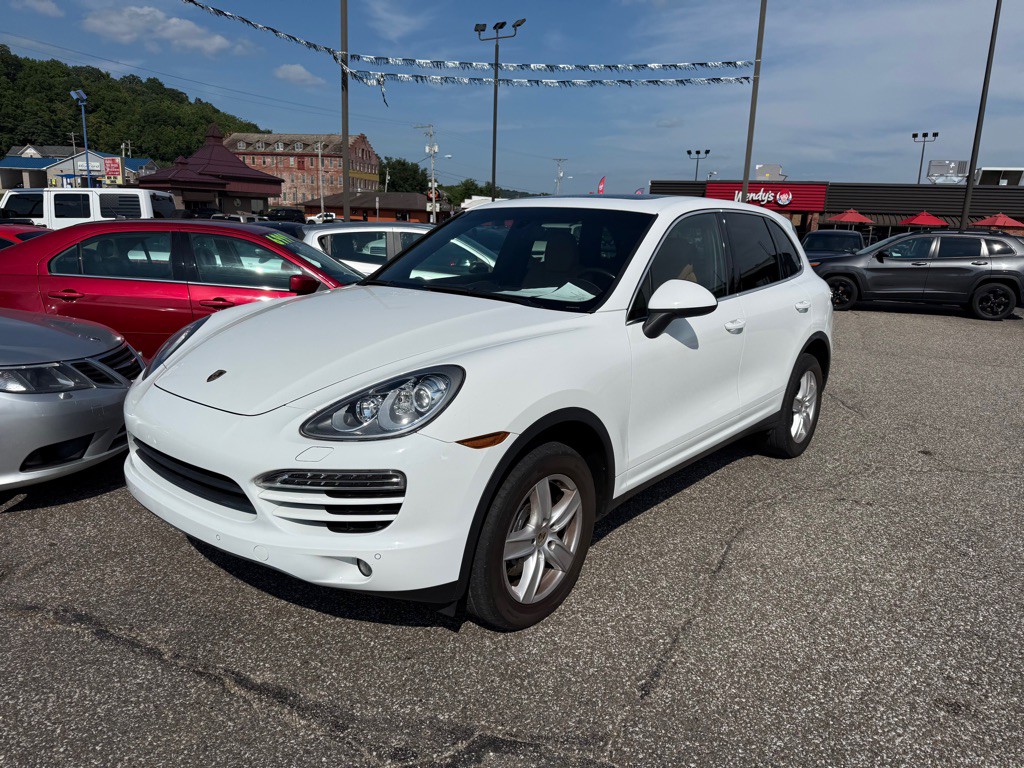 2013 Porsche Cayenne Image 3