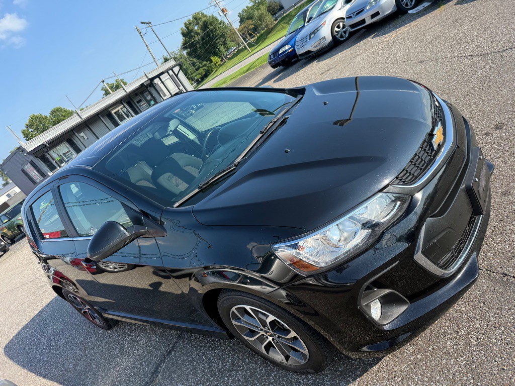 2017 Chevrolet Sonic Image 6