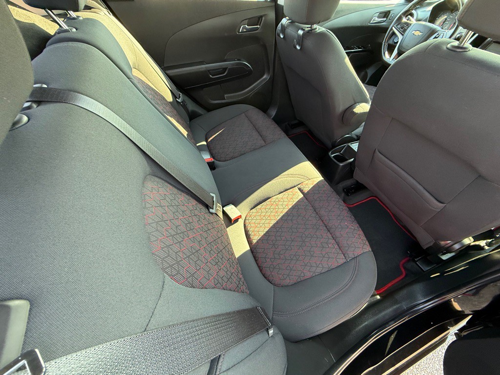 2017 Chevrolet Sonic Image 18