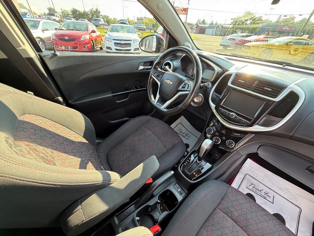 2017 Chevrolet Sonic Image 20