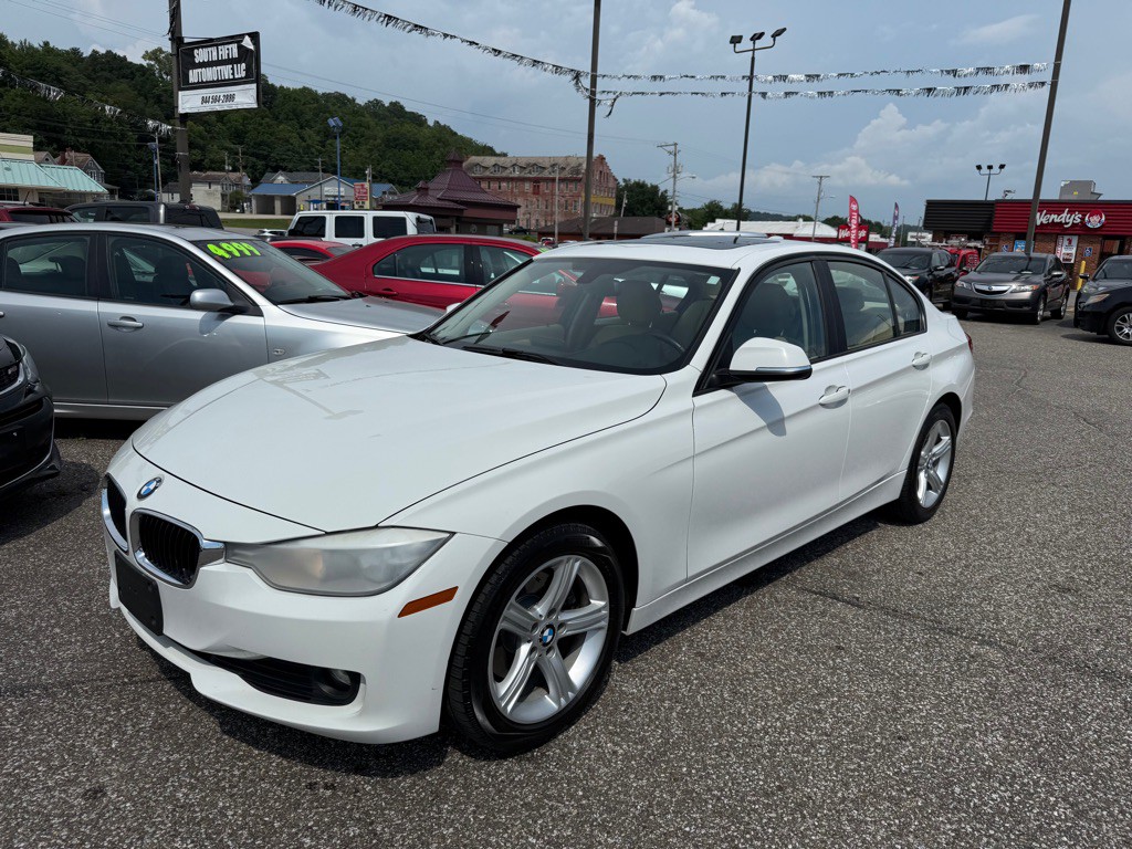 2015 BMW 3 Series Image 3