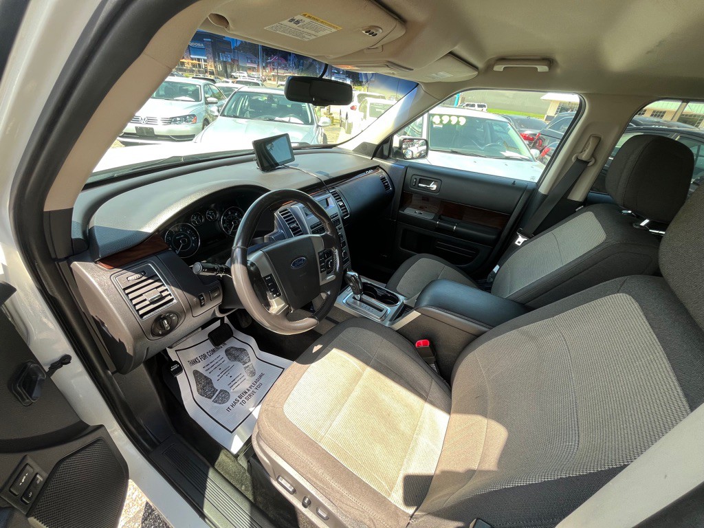 2011 Ford Flex Image 14