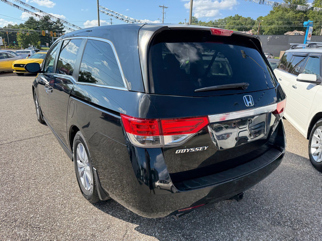 2016 Honda Odyssey Image 11