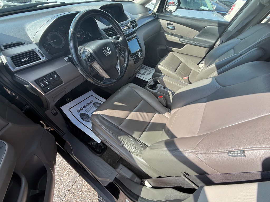 2016 Honda Odyssey Image 14