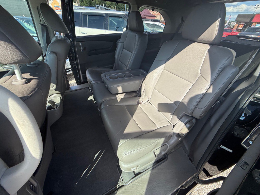 2016 Honda Odyssey Image 15