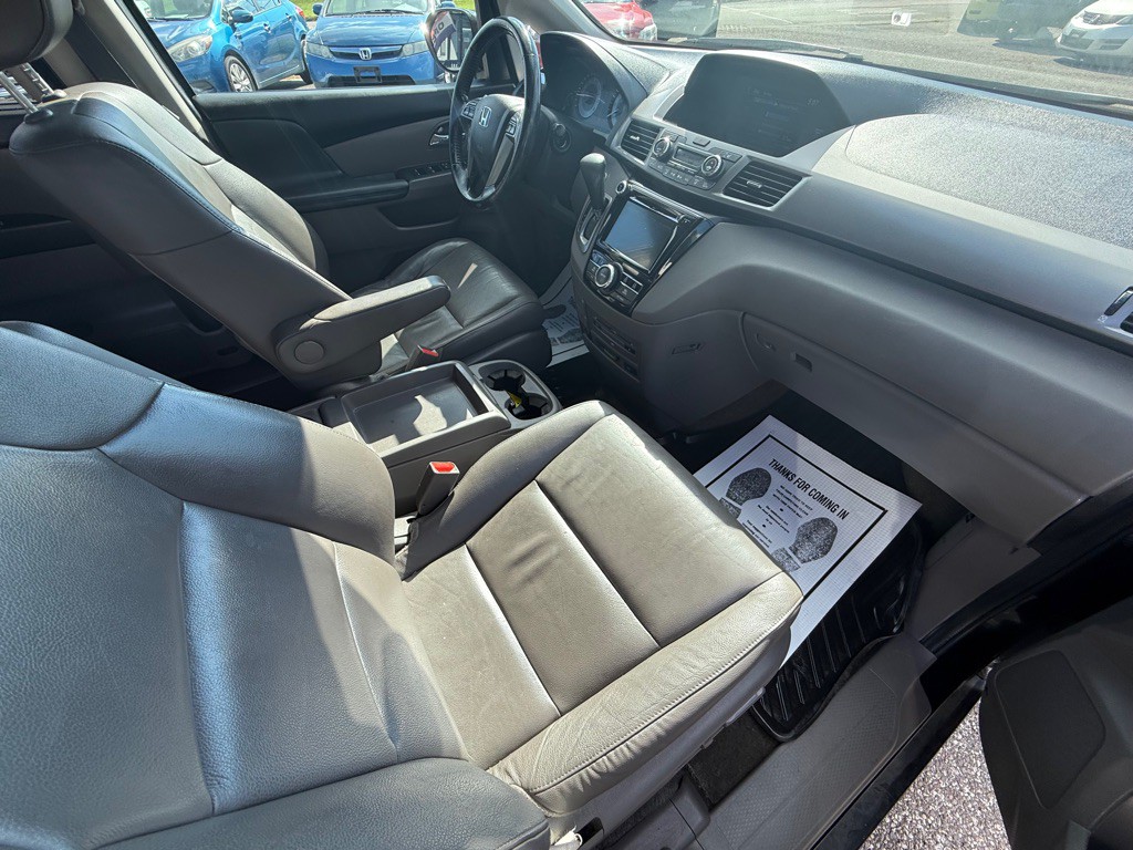 2016 Honda Odyssey Image 21