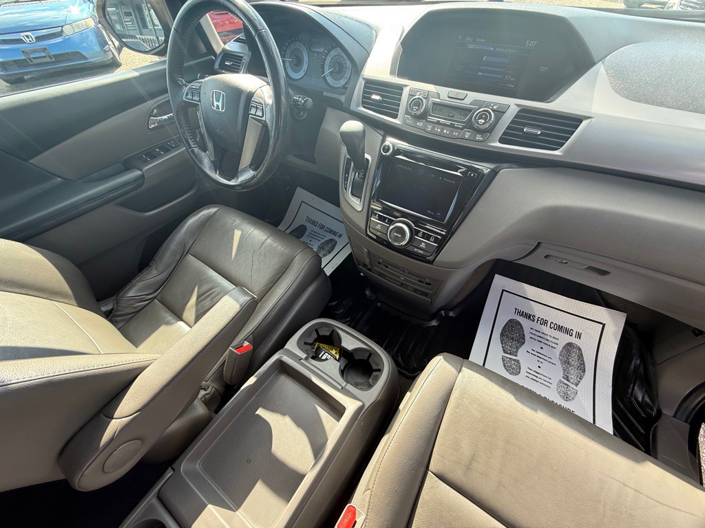 2016 Honda Odyssey Image 22