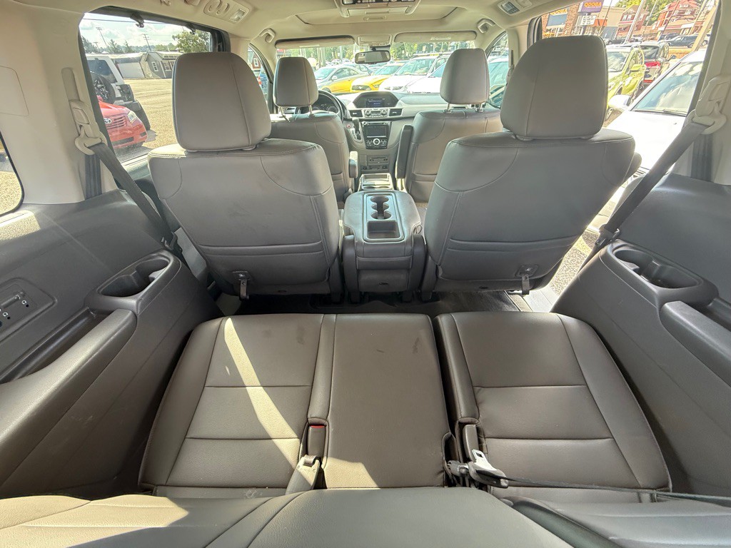 2016 Honda Odyssey Image 24