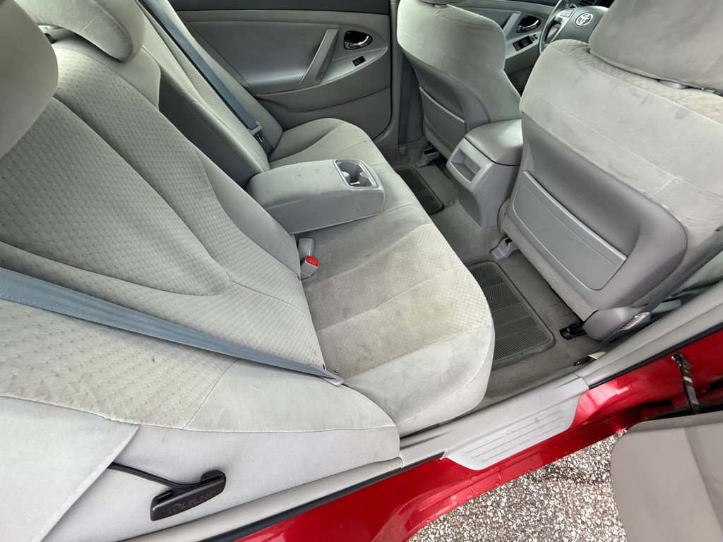 2009 Toyota Camry Image 17