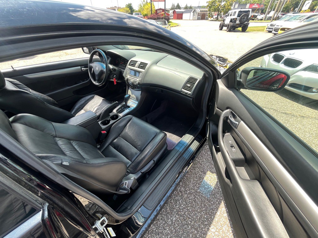 2007 Honda Accord Image 18