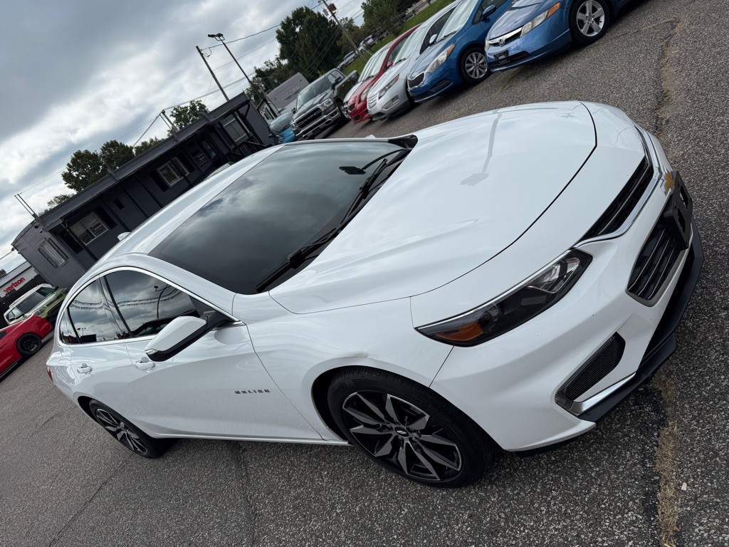 2018 Chevrolet Malibu Image 6