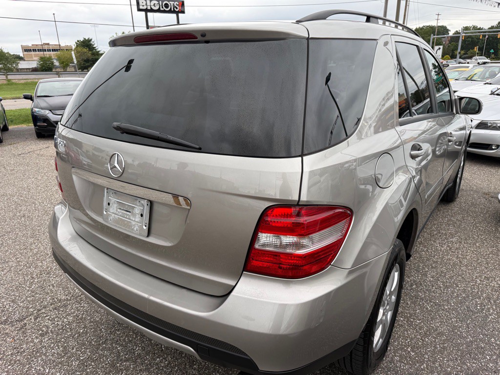 2006 Mercedes-Benz M-Class Image 7