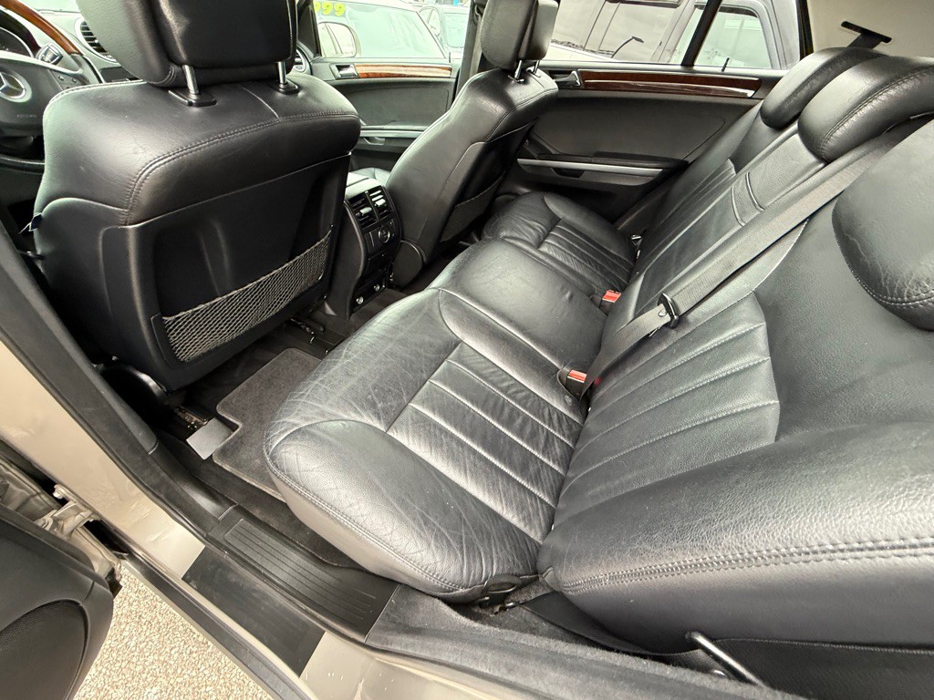 2006 Mercedes-Benz M-Class Image 14