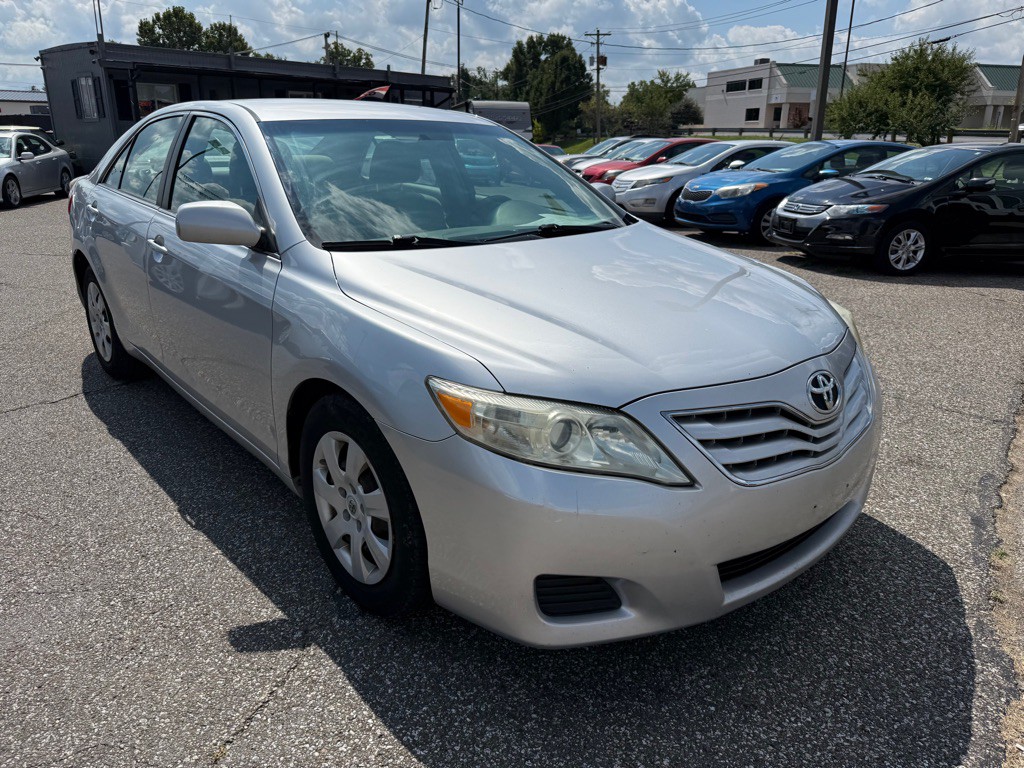 2010 Toyota Camry Image 7