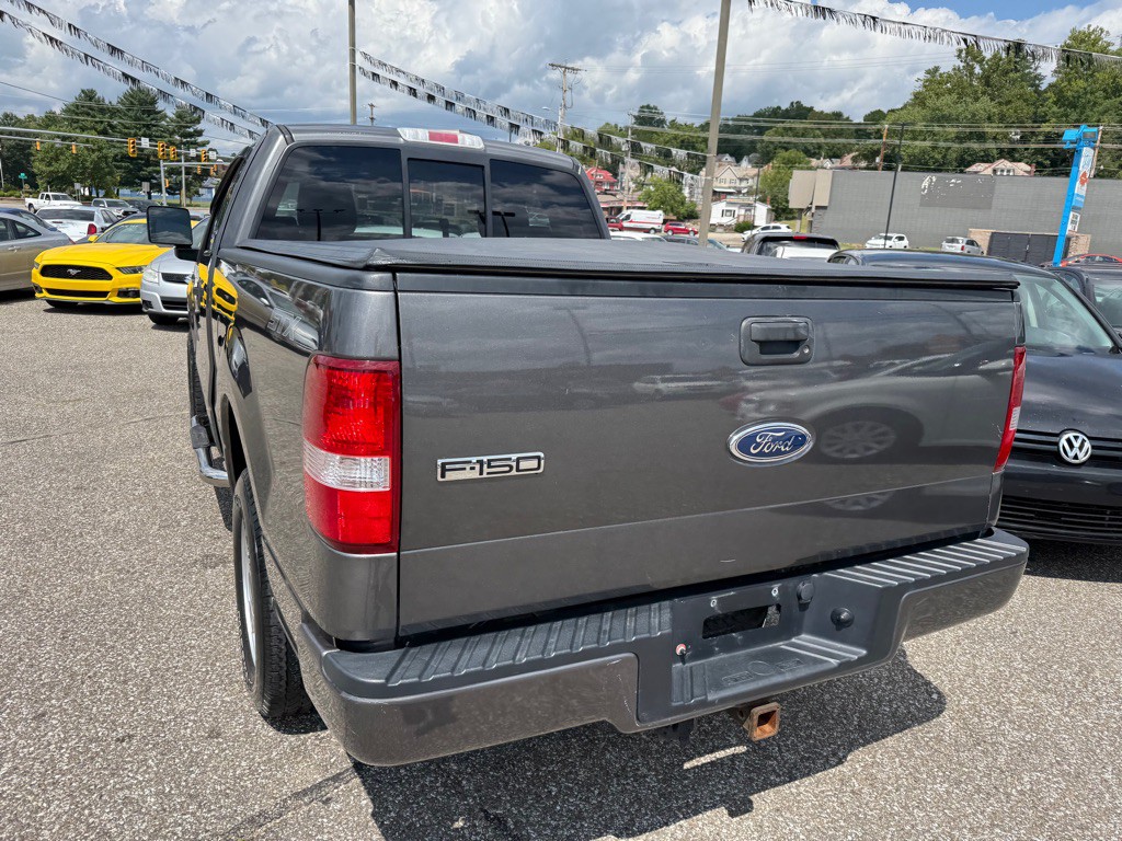 2004 Ford F-150 Image 10