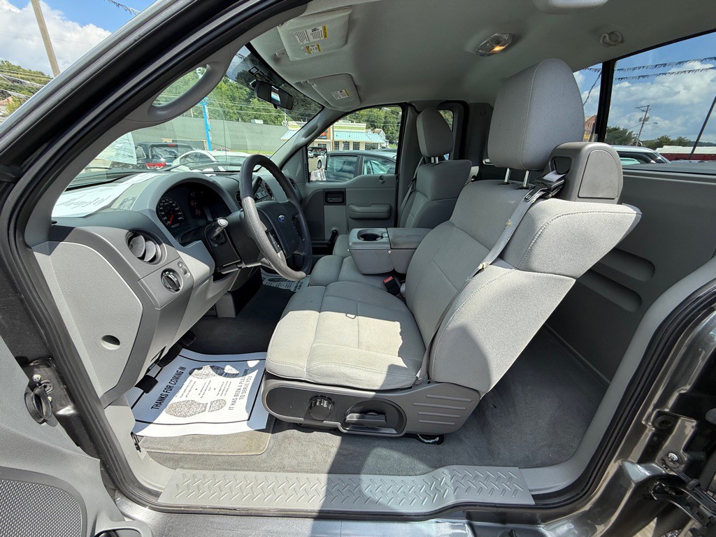 2004 Ford F-150 Image 16