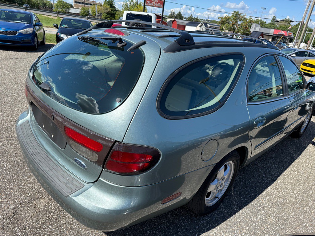 2005 Ford Taurus Image 6