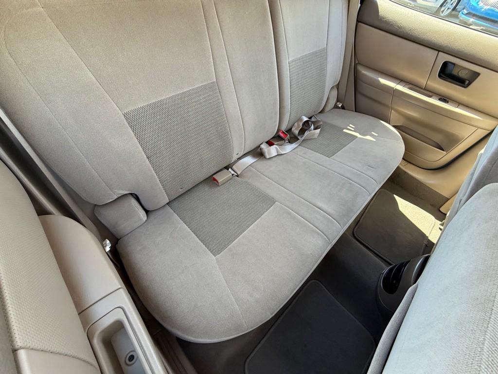 2005 Ford Taurus Image 17