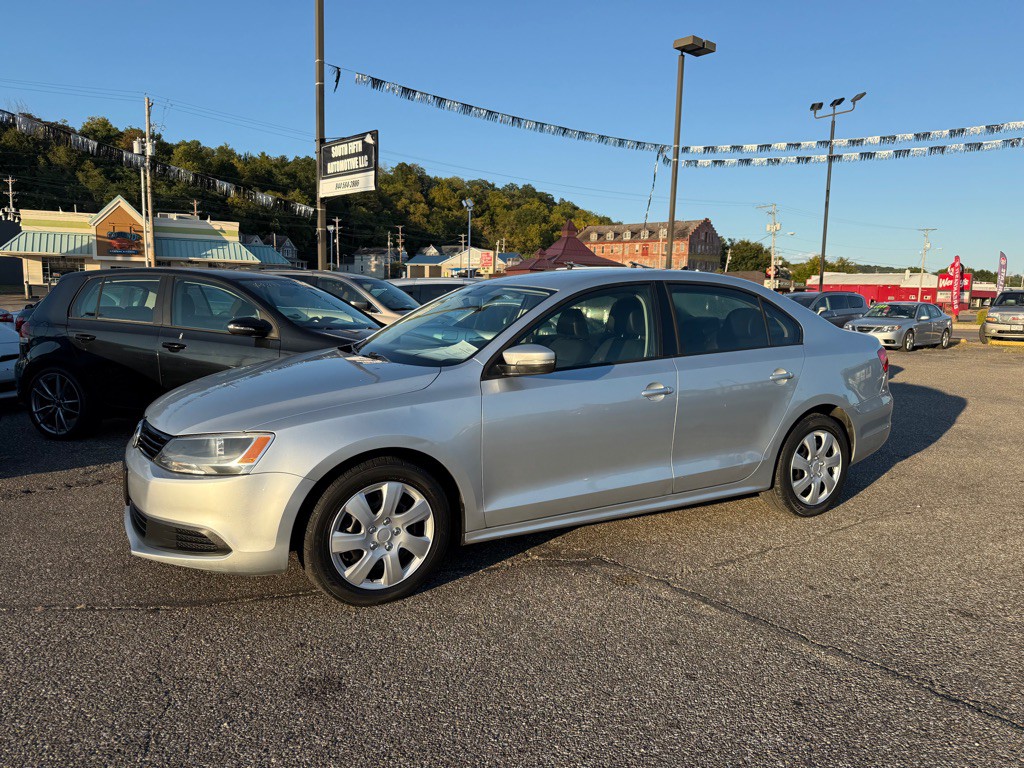 2014 Volkswagen Jetta Image 1