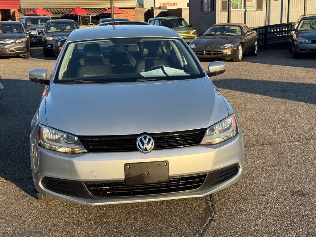2014 Volkswagen Jetta Image 4