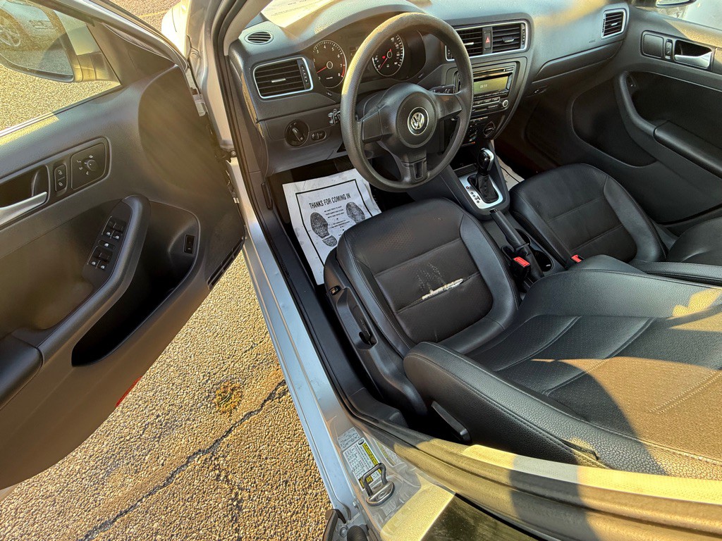 2014 Volkswagen Jetta Image 14