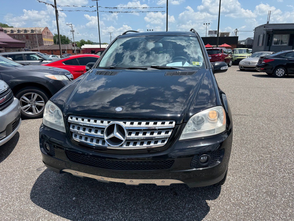 2007 Mercedes-Benz M-Class Image 4