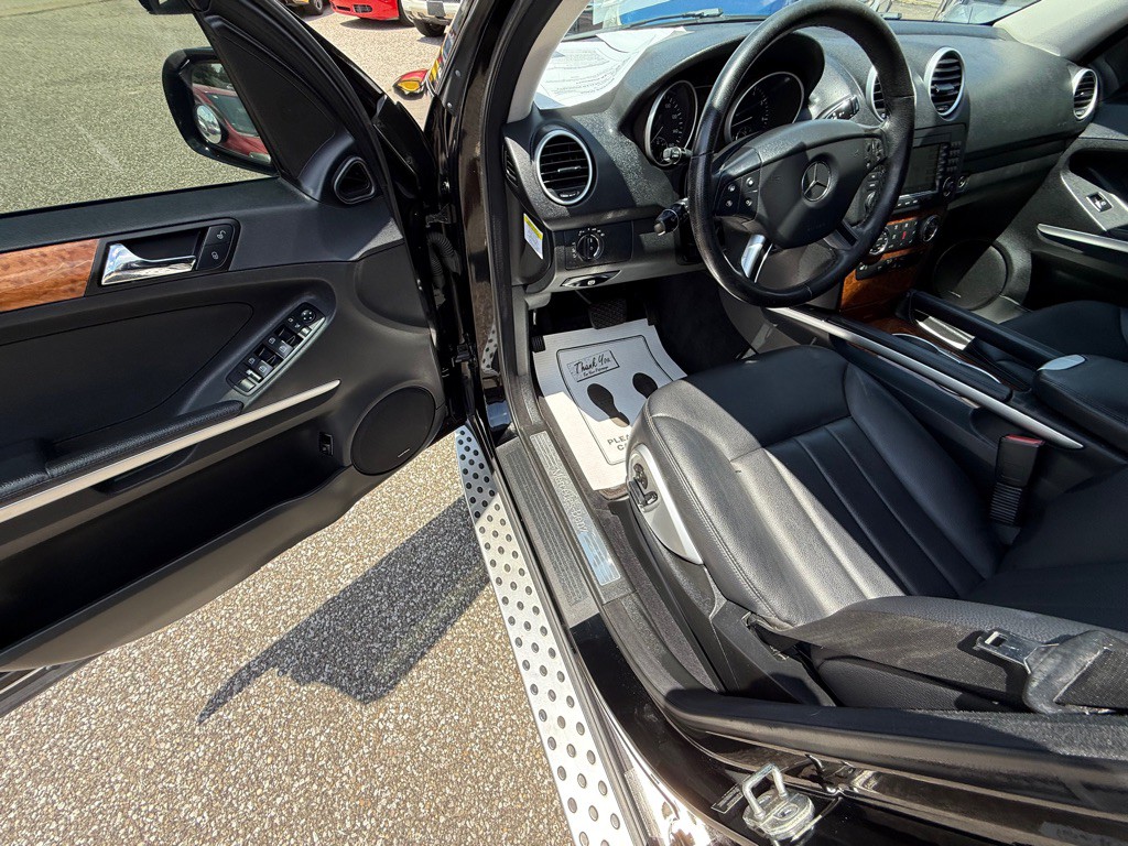 2007 Mercedes-Benz M-Class Image 12