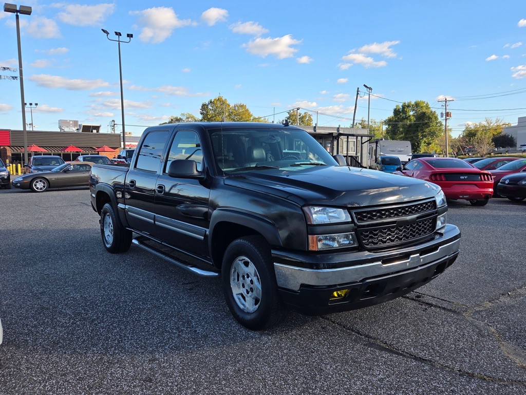 2006 Chevrolet Silverado 1500 Image 3