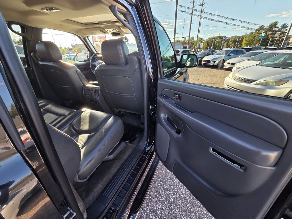 2006 Chevrolet Silverado 1500 Image 12