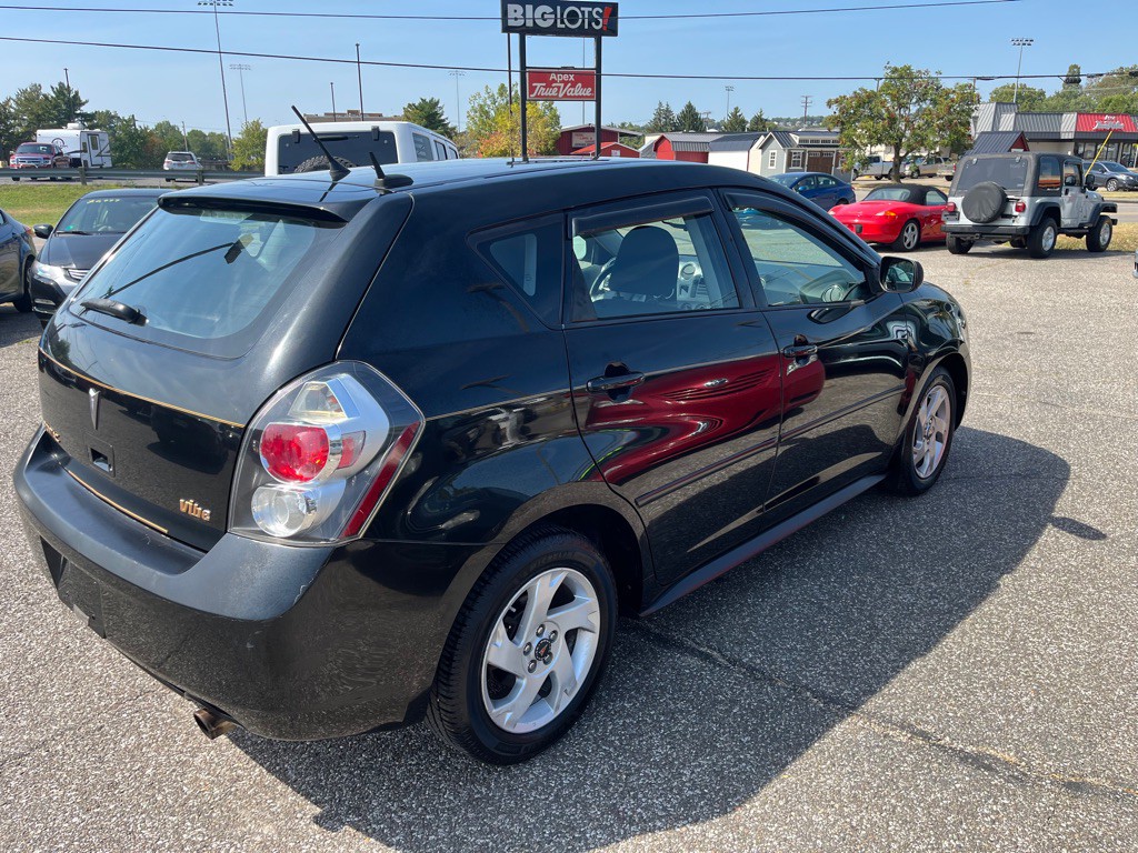 2009 Pontiac Vibe Image 8