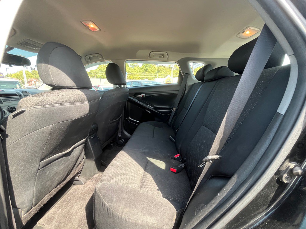 2009 Pontiac Vibe Image 16