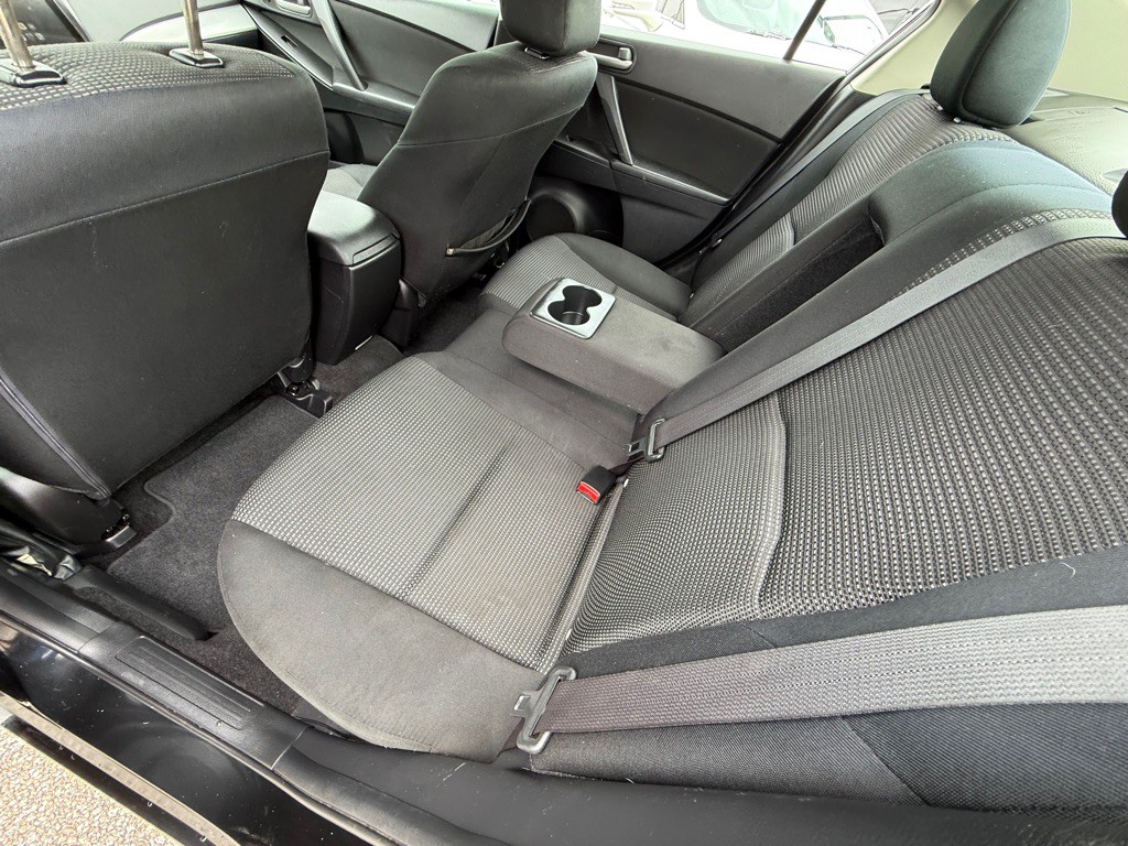 2012 Mazda Mazda3 Image 15