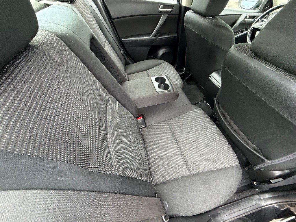 2012 Mazda Mazda3 Image 18