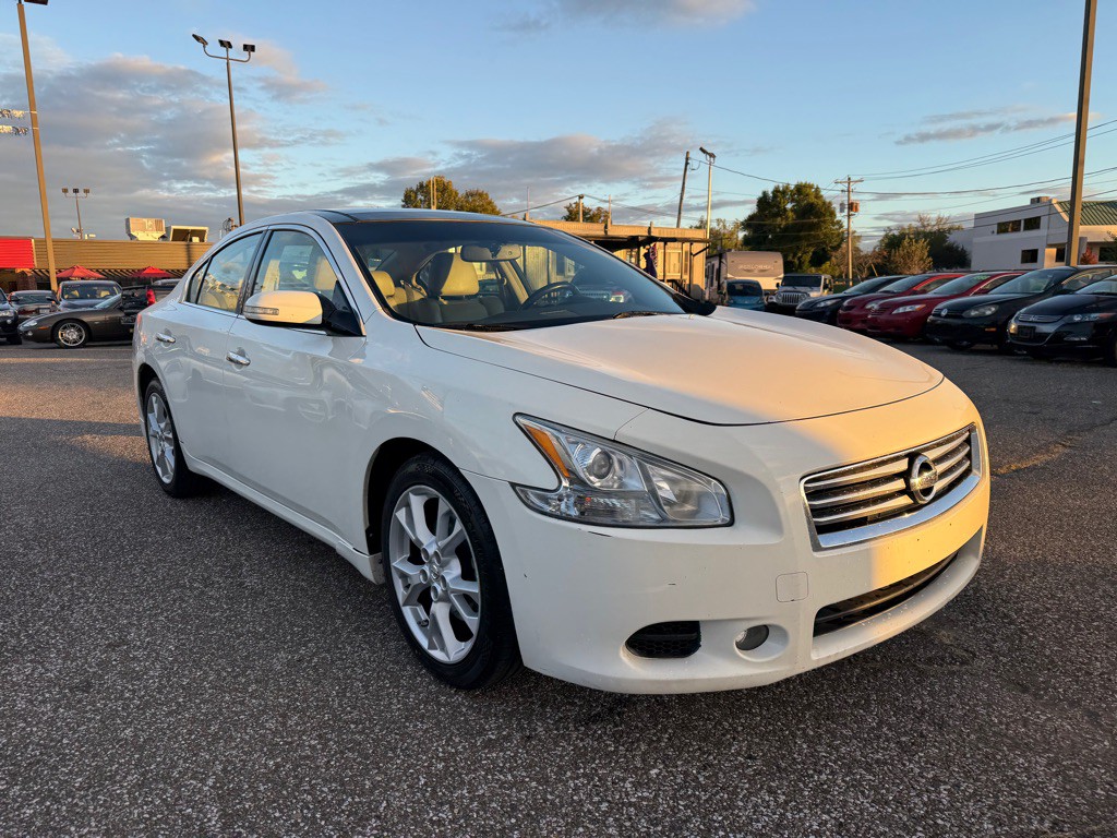 2014 Nissan Maxima Image 4