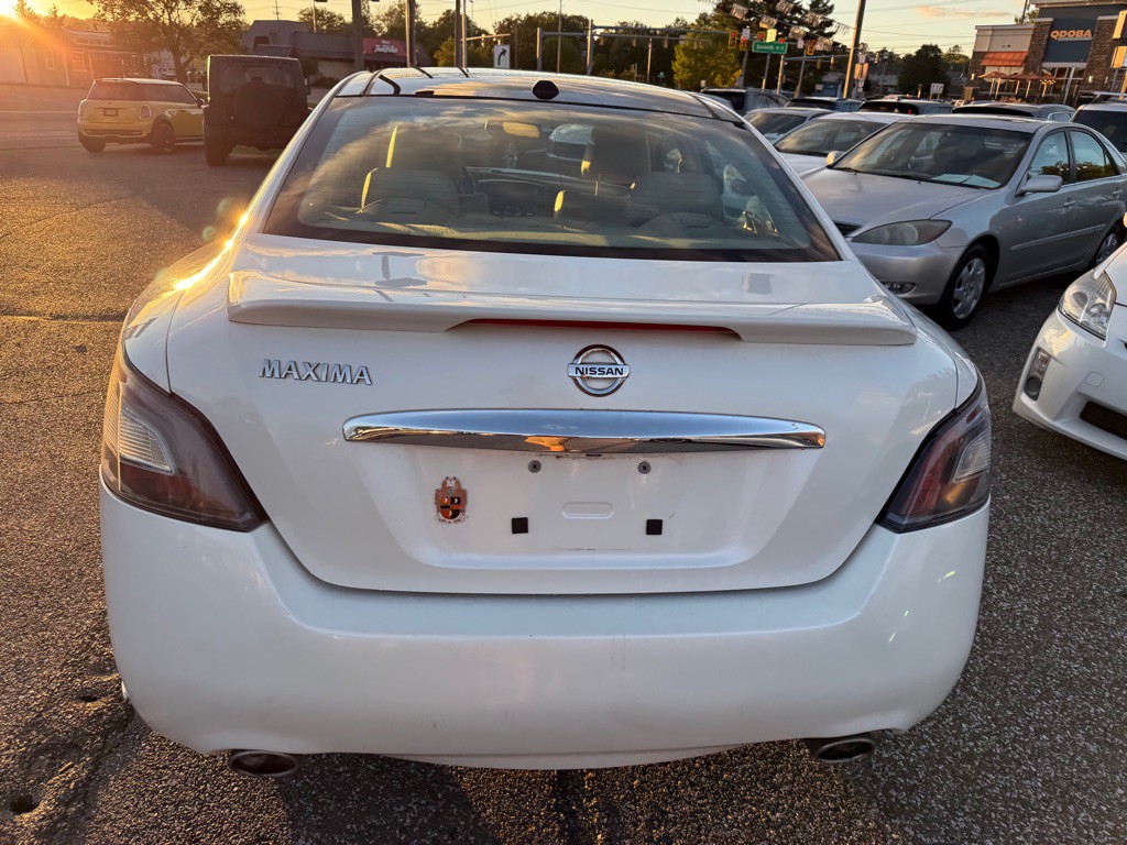 2014 Nissan Maxima Image 8