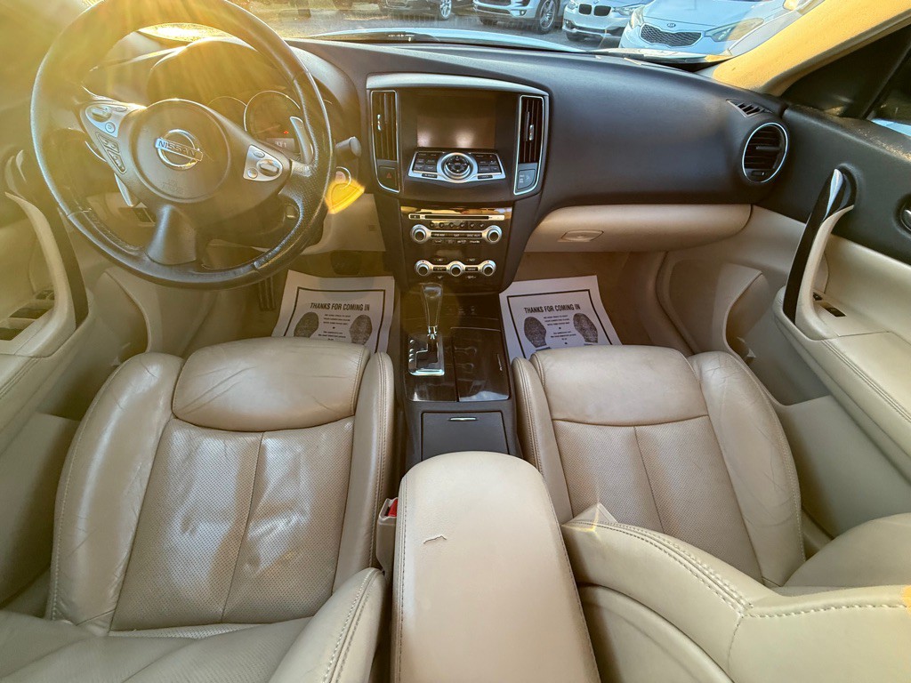 2014 Nissan Maxima Image 17