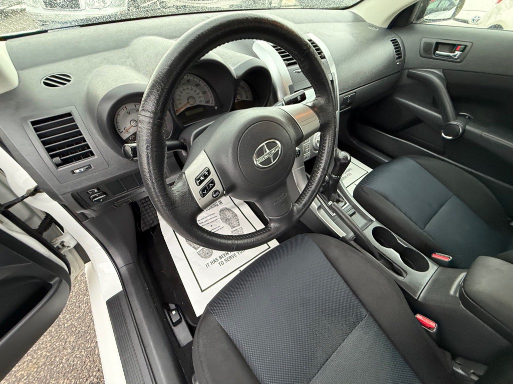 2006 Scion tC Image 17