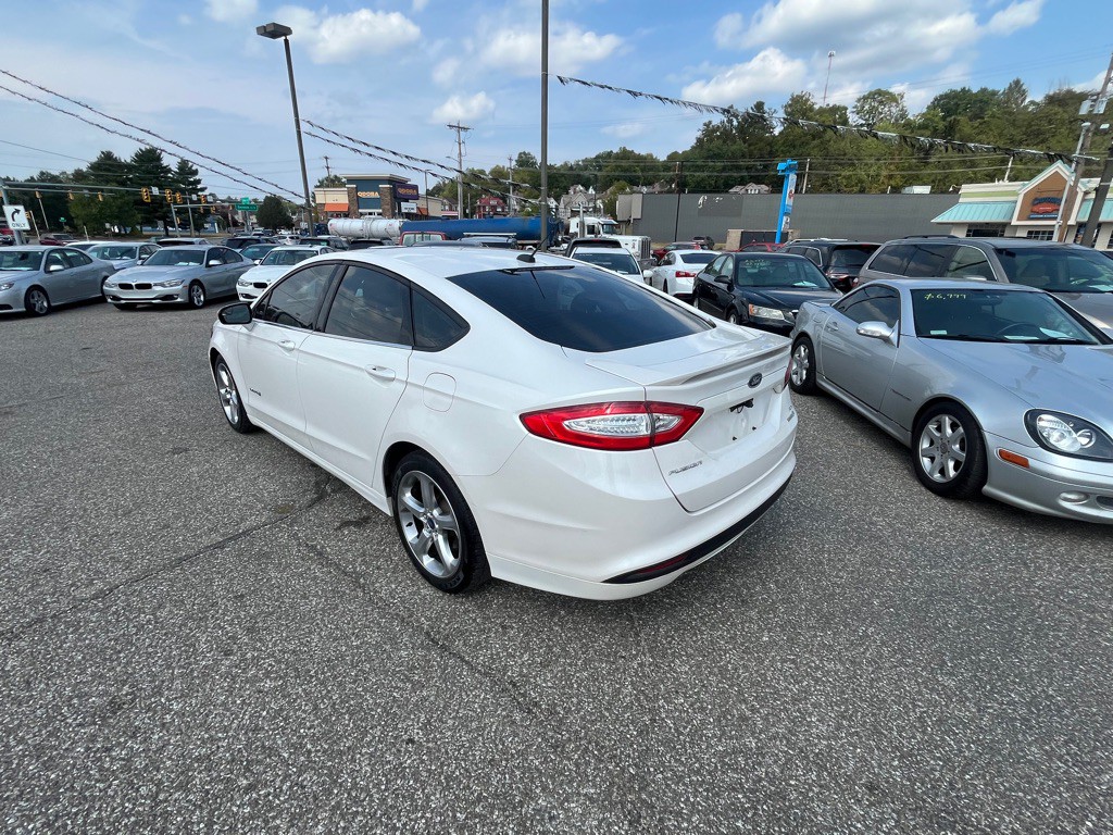 2013 Ford Fusion Image 10
