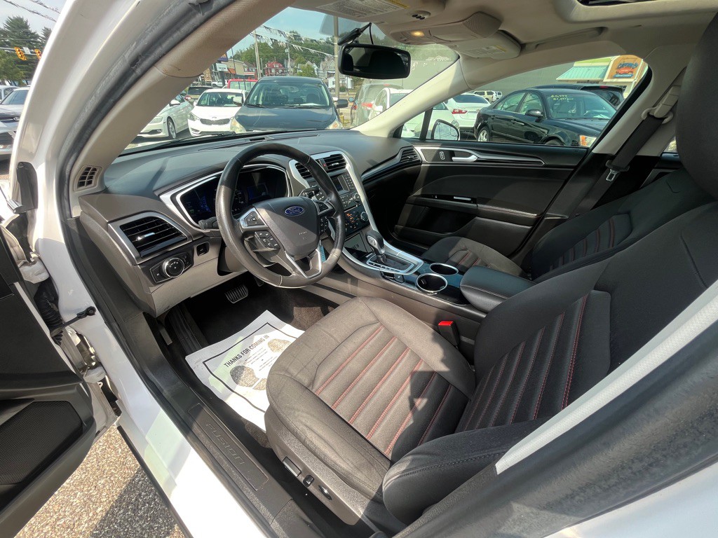 2013 Ford Fusion Image 12