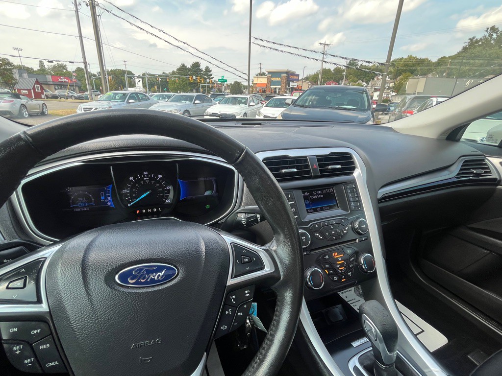 2013 Ford Fusion Image 14