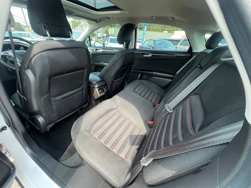 2013 Ford Fusion Image 15