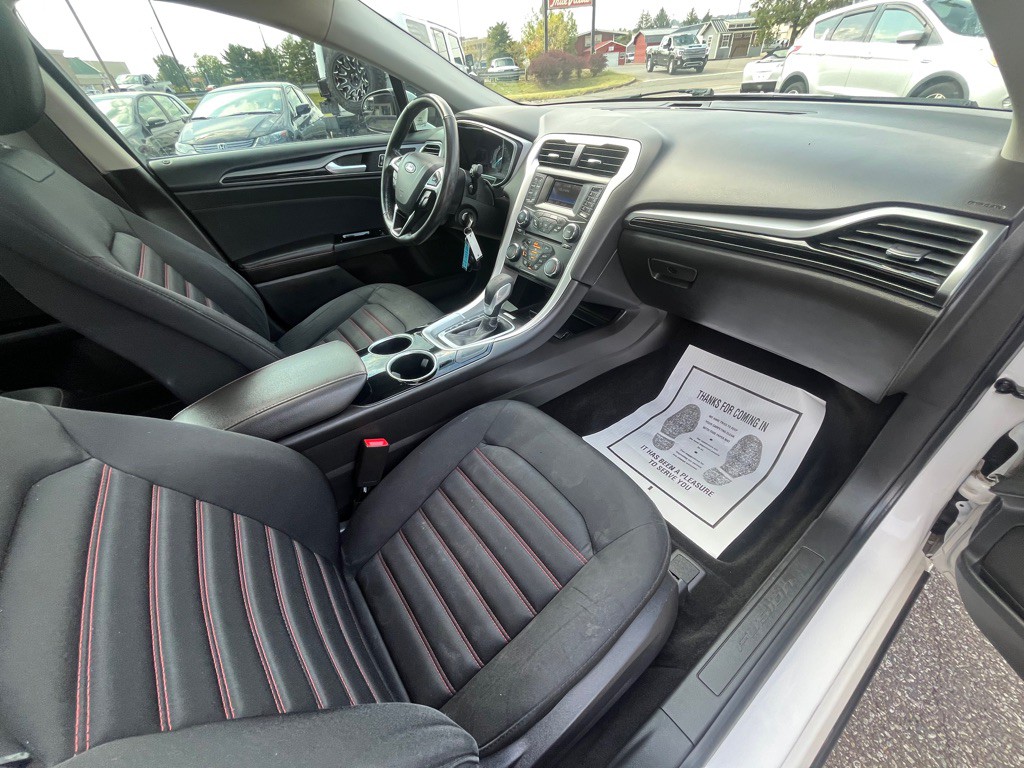 2013 Ford Fusion Image 18