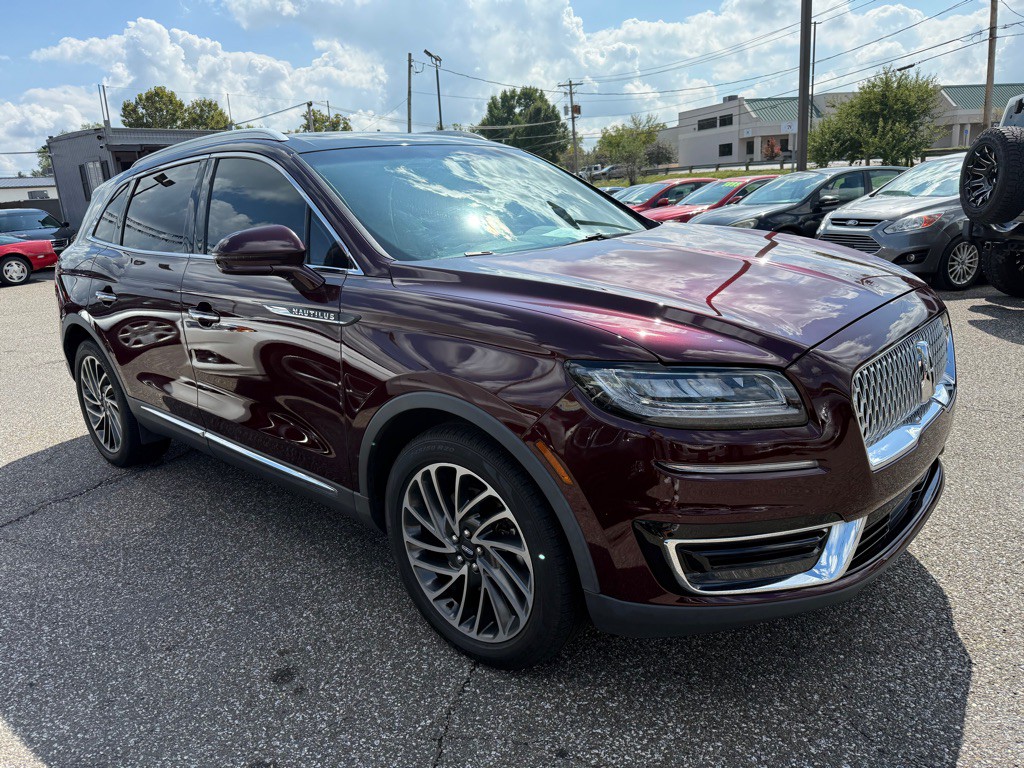 2019 Lincoln Nautilus Image 8