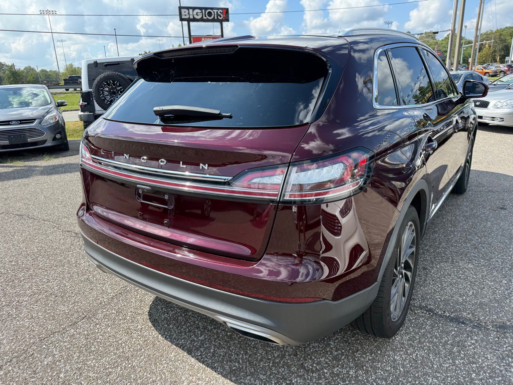 2019 Lincoln Nautilus Image 10
