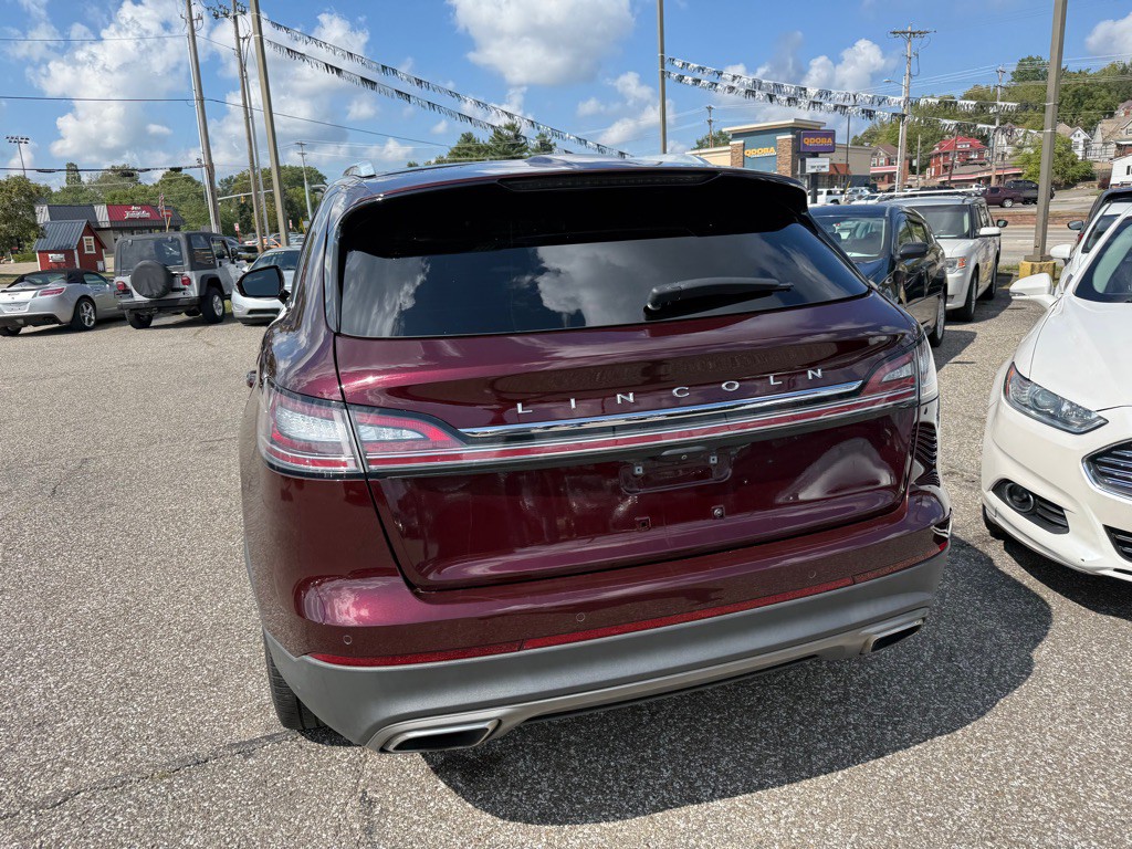 2019 Lincoln Nautilus Image 12