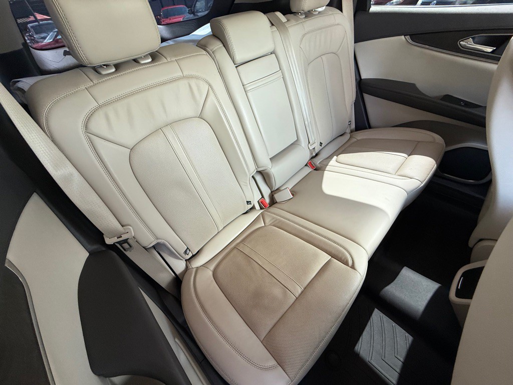 2019 Lincoln Nautilus Image 24