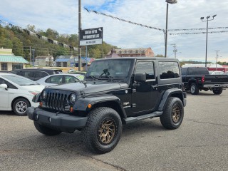 Image for 2012 Jeep Wrangler Sahara ID: 6878014