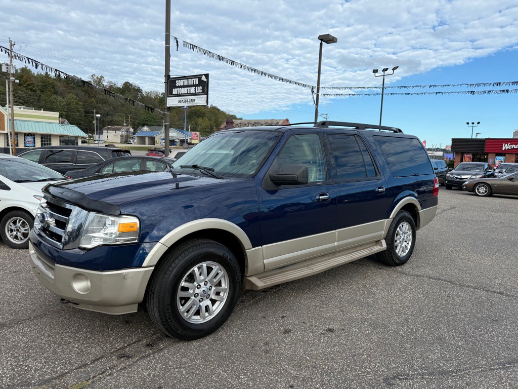 2009 Ford Expedition Image 2