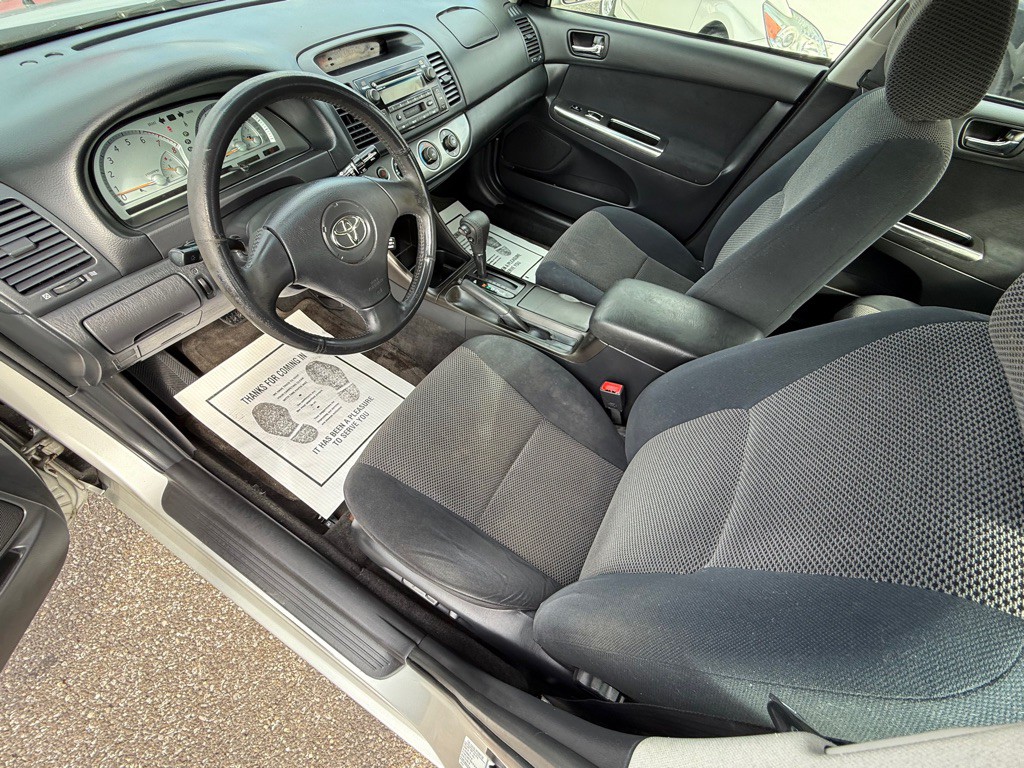 2003 Toyota Camry Image 13