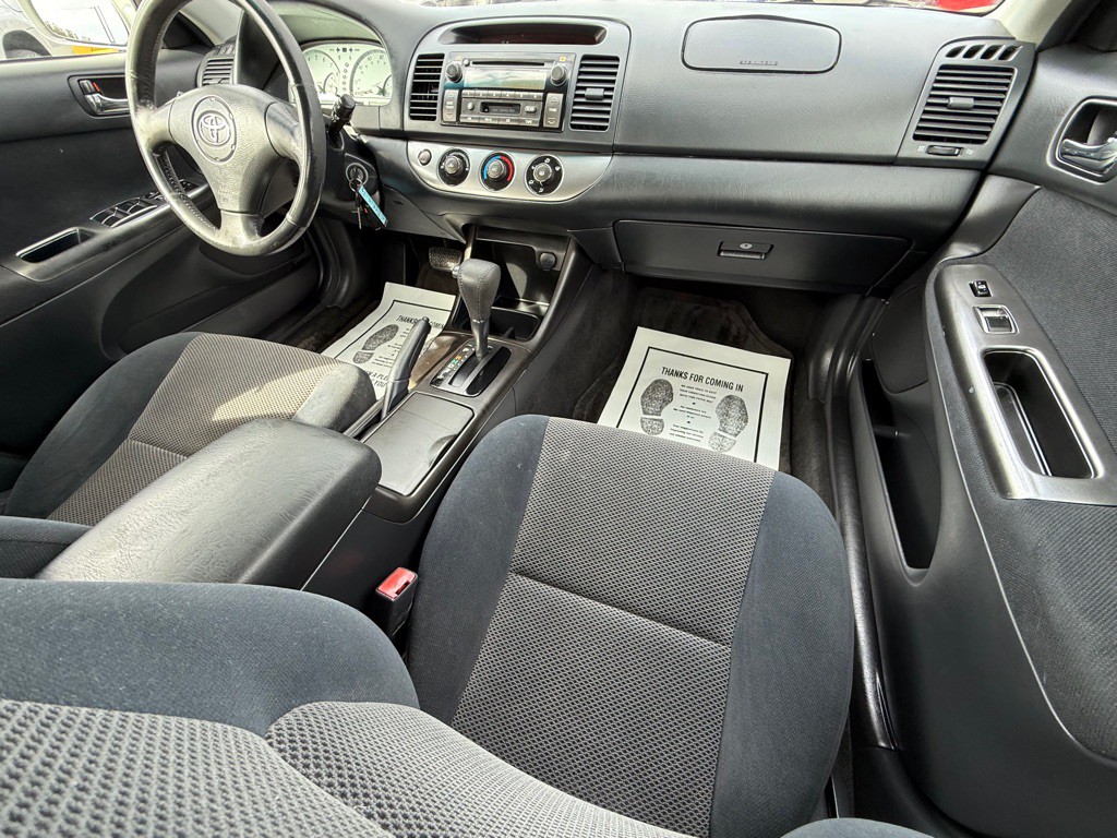 2003 Toyota Camry Image 19
